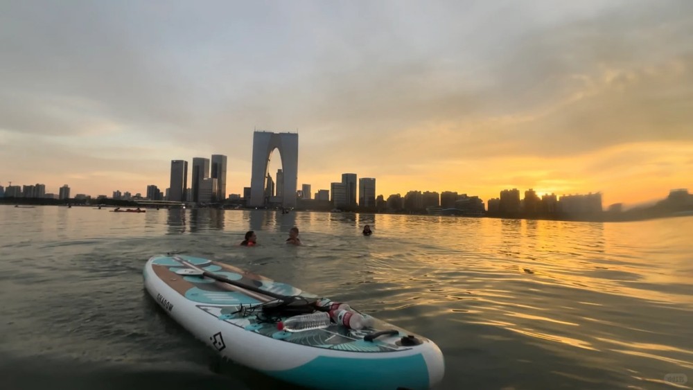 落日泛舟·金鸡湖｜解锁东方之门新视角！