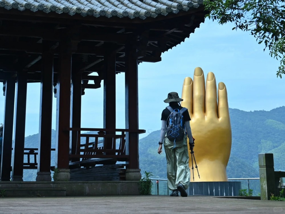 溯溪·龙宫秘境|野溯龙宫大泄飞瀑,森系徒步雁苍山