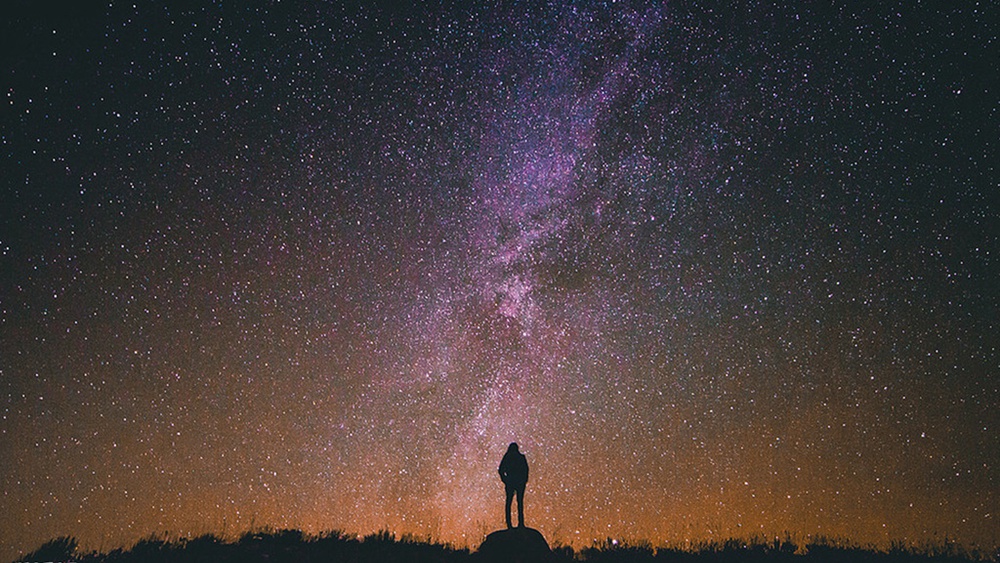 星空露营·括苍山｜风车转动云海，流星划过括苍
