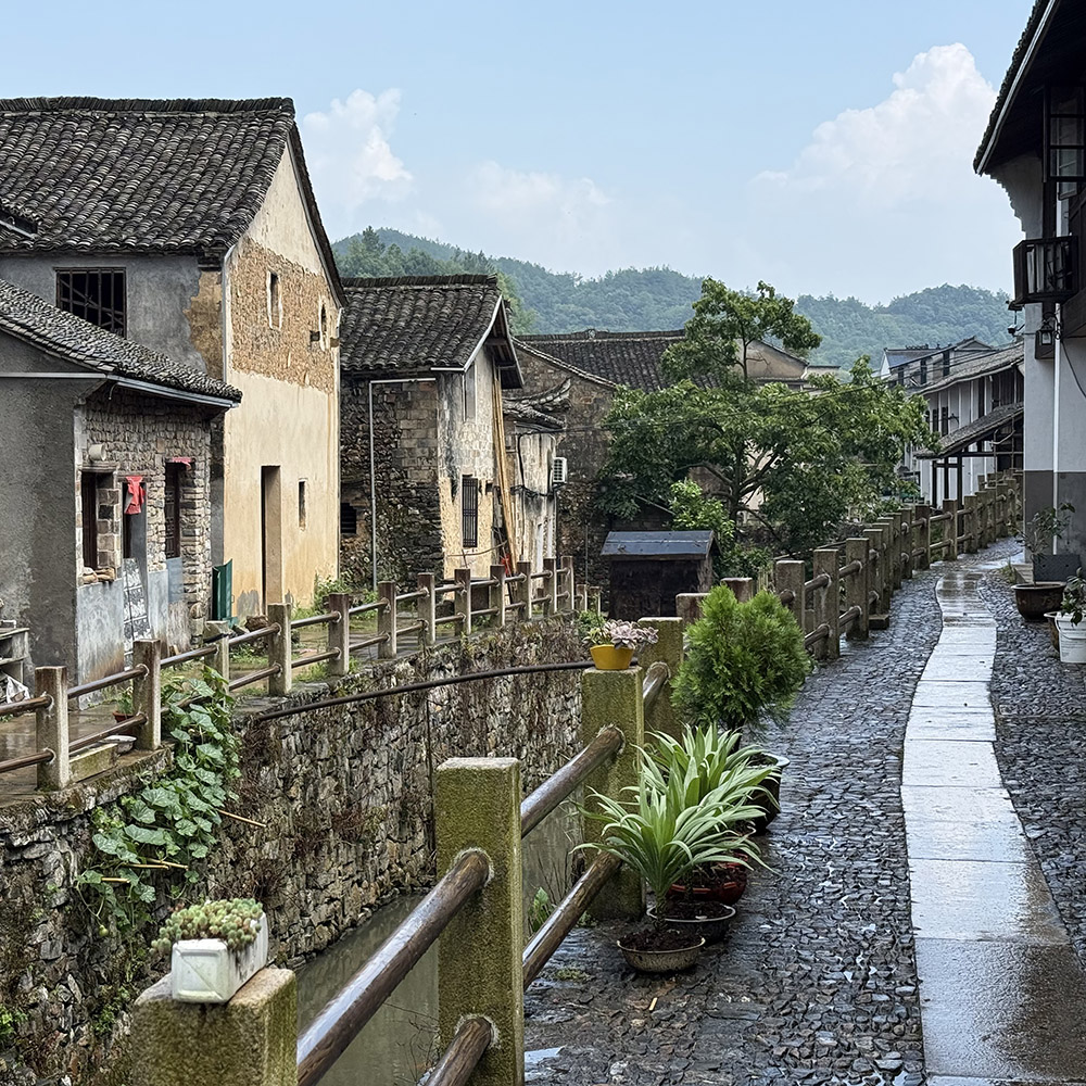 宝藏小城·浦江嵩溪 | 溯暗溪纳清凉,黑悟空龙德寺塔