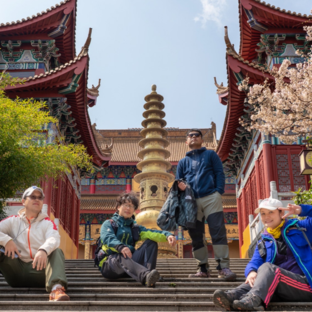 宜兴·小景德｜陶瓷旧厂与紫砂古街，龙池山春日徒