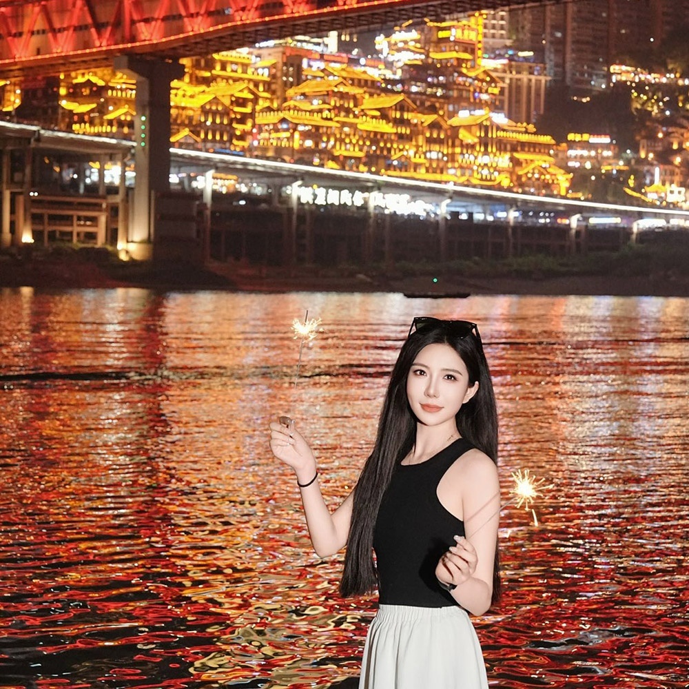 重庆旅拍·洪崖洞｜留下你专属的重庆印记！