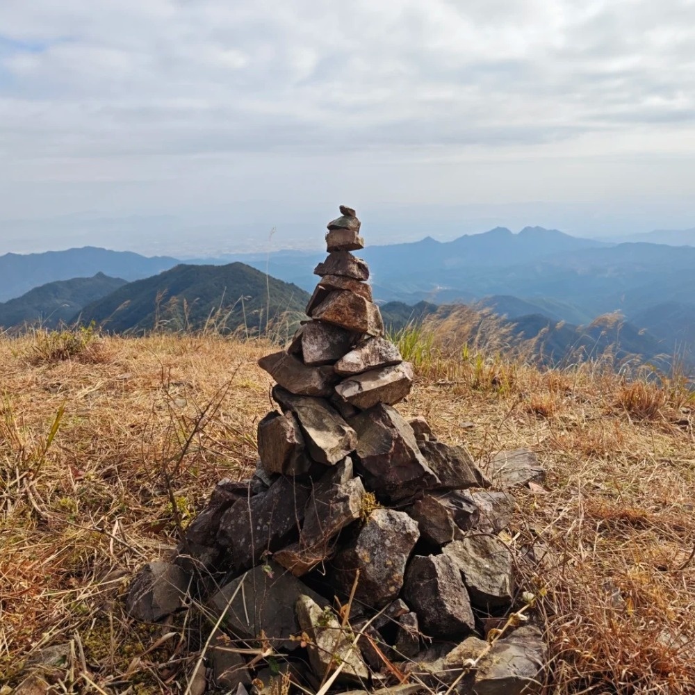 惠州十登 | 挑战博罗红花嶂，看山峦叠嶂