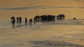 千年渔韵·冰湖传奇 | 察尔湖冬捕,渔猎体验2日活动