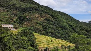 穿越九龙峰 | 赏角峰梯田,探秘畲族村落